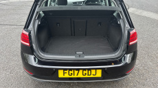 Volkswagen Golf 1.6 TDI SE [Nav] 5dr Diesel Hatchback